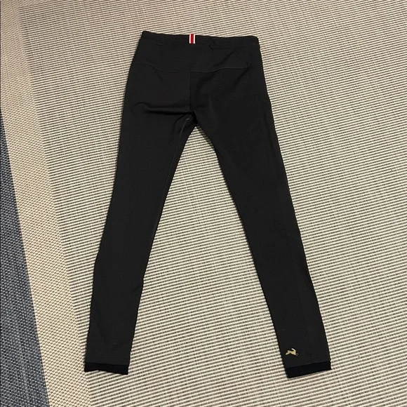Tracksmith Turnover Tights in Black- M - Picture 6 of 6